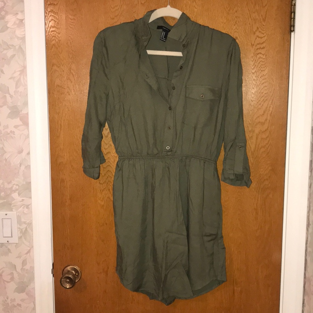 Camo Green Dress! flowy and flattering